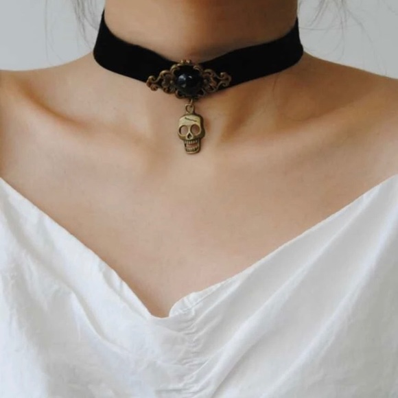 Gothic medieval 🏰 skull chocker - Picture 1 of 3
